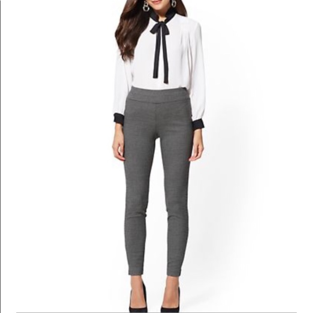 NY&CO pull on work pants